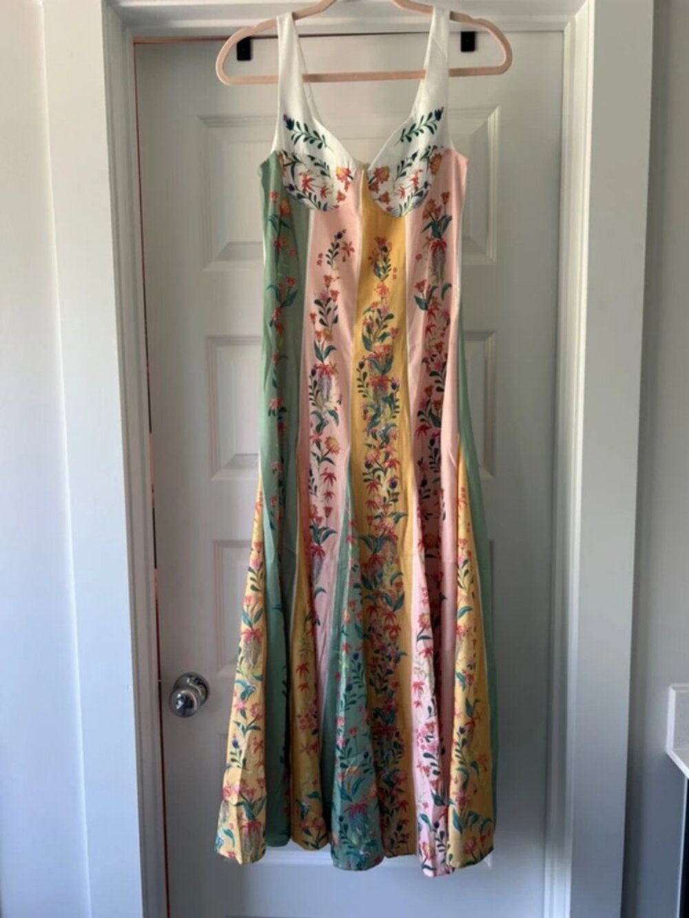 Vestique dress